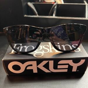 Oakley Frogskin Sunglasses-Black/Prizm-New